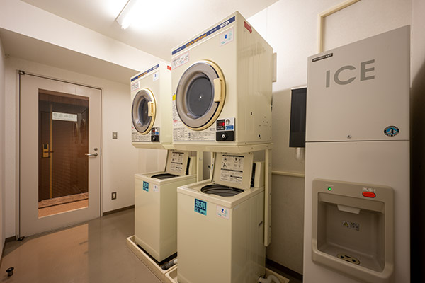 コインランドリー
