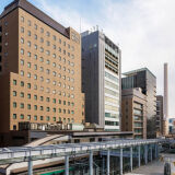 【外観】駅から徒歩1分