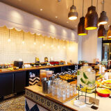 【朝食】ゲストラウンジ