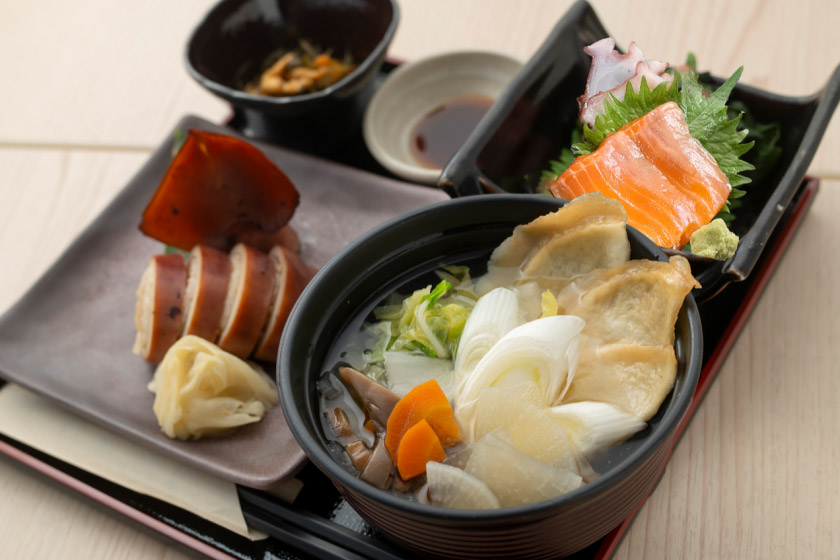 【夕朝食付】館内レストランで青森・八戸の味覚を堪能!2,000円夕食券付きプラン