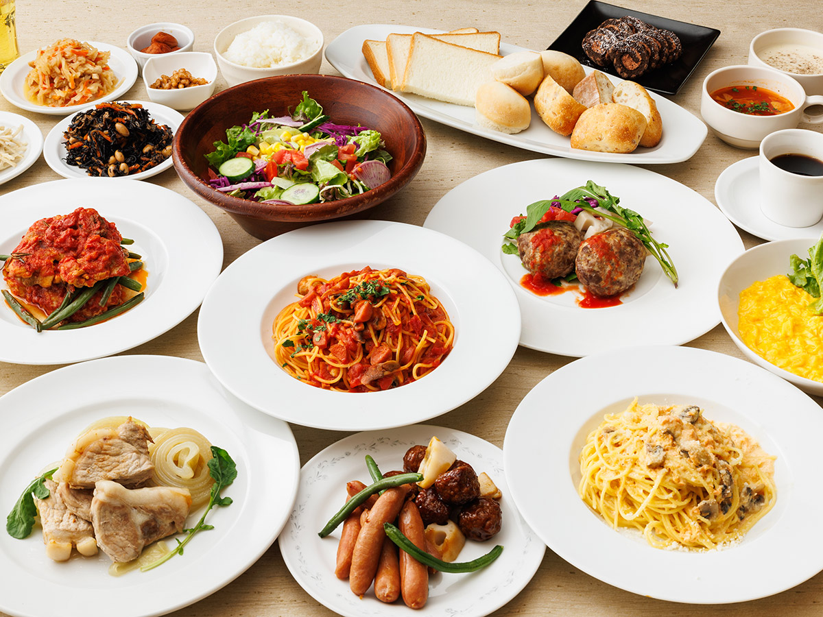 地元食材にこだわった和洋のビュッフェ