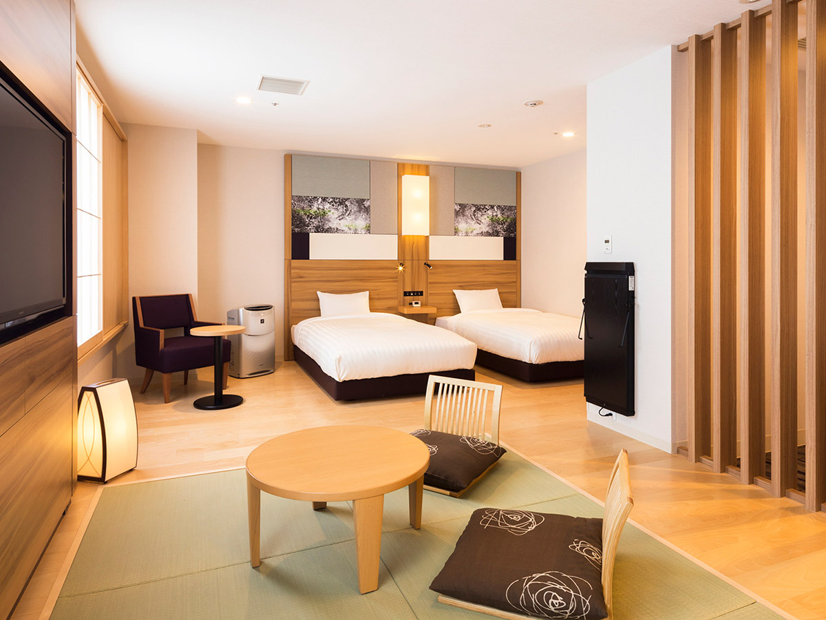 ビジネス出張やご家族とのご旅行にも最適な客室