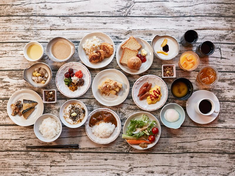 主打新潟乡土菜的自助早餐