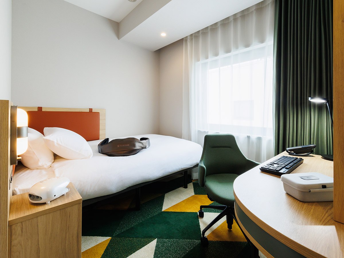 ビジネス出張にも最適な客室