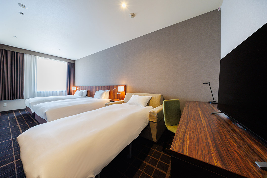 ユニバーサルツイン