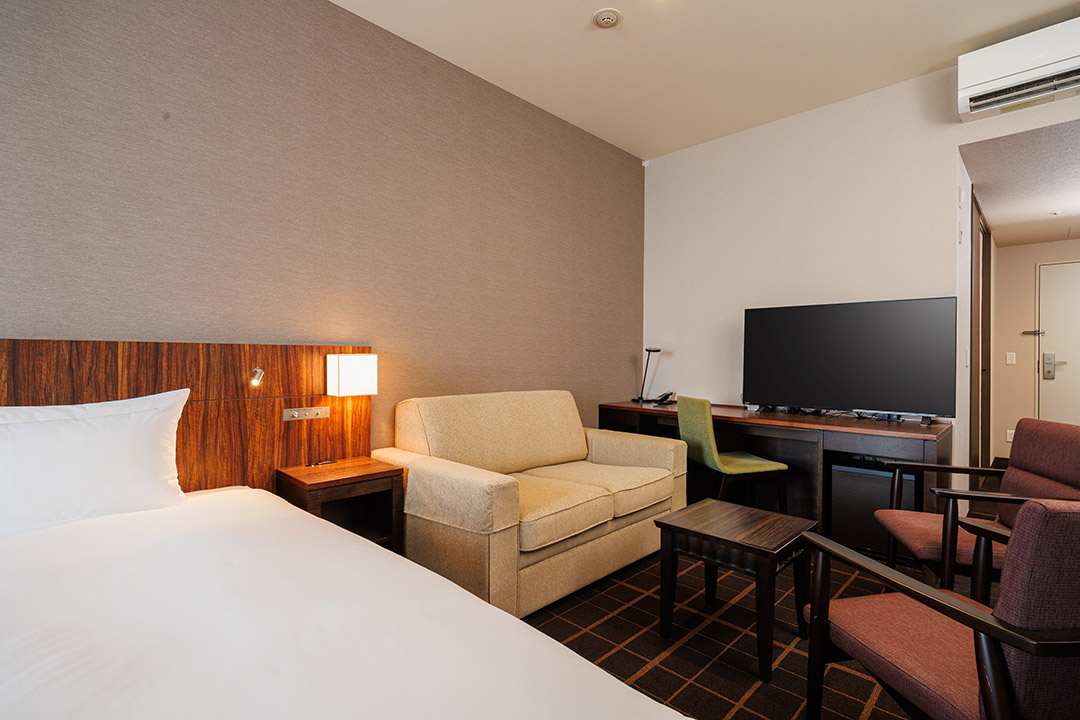 ユニバーサルツイン